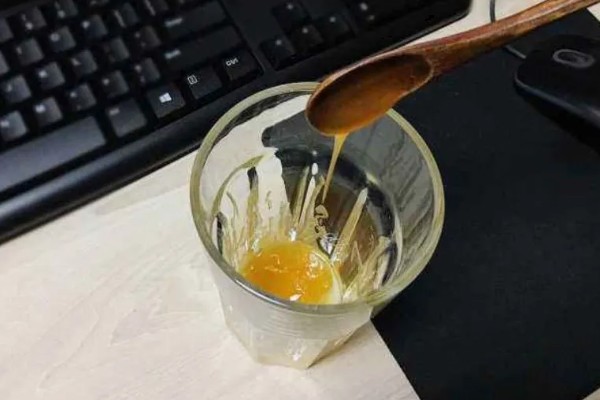 白色的蜂蜜是不是好蜜，一般都是好蜜
