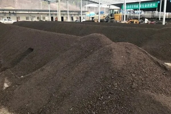 羊粪含多少氮磷钾成分，其中磷元素含量0.45%-0.6%