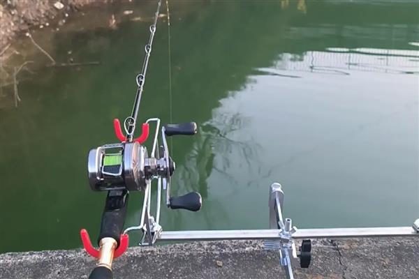 筏钓竿是什么意思,是专门为筏钓设计的鱼竿