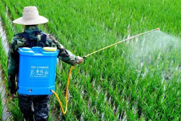 戊唑醇的常见剂型，有75%水分散粒剂、6%胶悬剂等种类