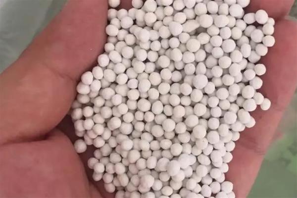 什么是复合肥，是两种或三种以上养分组合而成的化肥