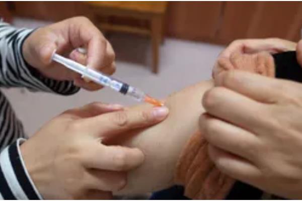 五步蛇的名称由来,有以下3种解释