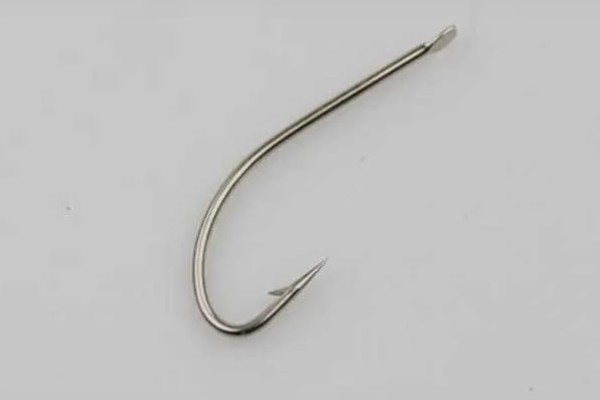 3号白狐钩与几号伊势尼钩相当,尺寸相当于4号伊势尼钩