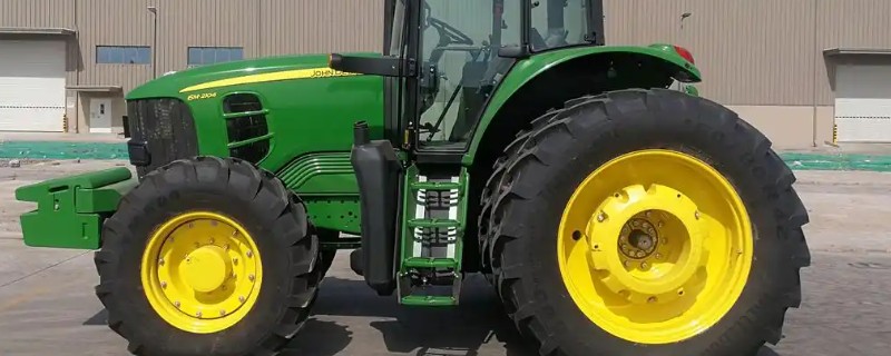 轮式拖拉机修理完试运转前要做的工作，按规定加足燃油、润滑油等