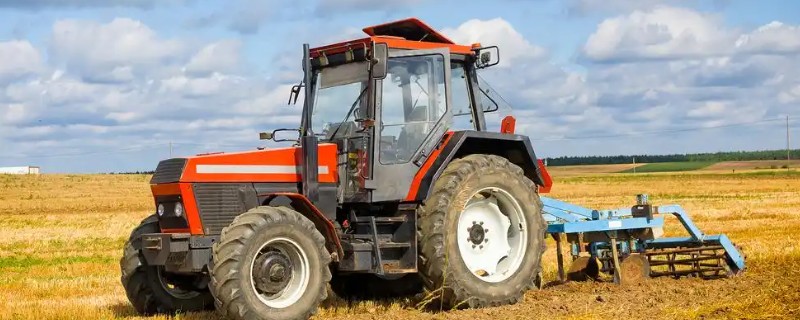 农机传动带如何维护，随时调整传动带的张紧度