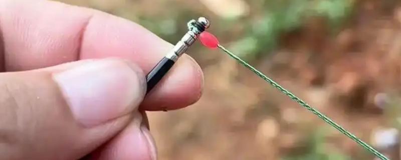 鱼线绑鱼竿的方法，按照以下步骤逐一进行