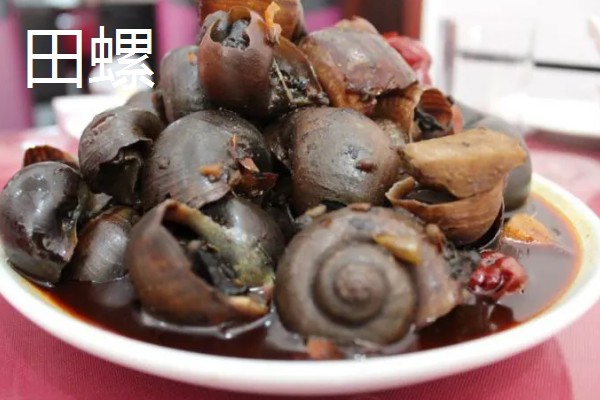 为什么中秋节也叫团圆节,因为当天圆月当空