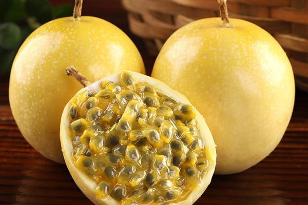 百香果的籽能吃吗,是可以吃的