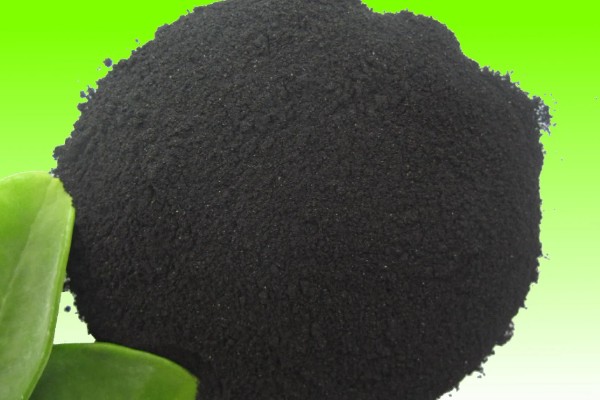 腐植酸与大肥料结合的作用，可让作物高产量