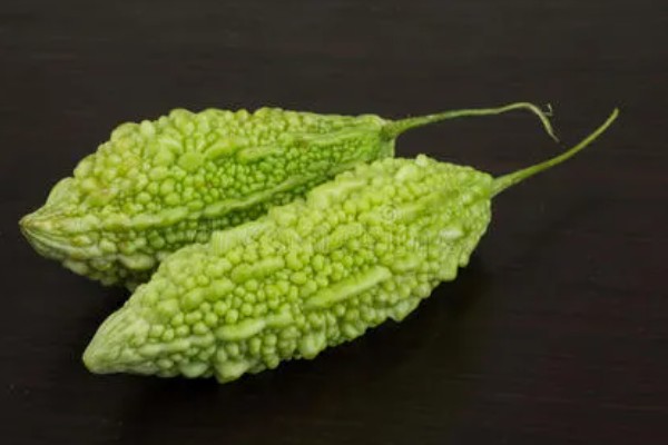 苦瓜的储藏技巧，贮藏温度为10-13℃