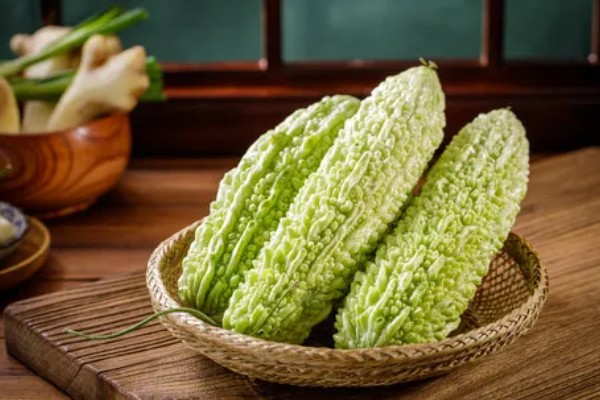 苦瓜的储藏技巧，贮藏温度为10-13℃