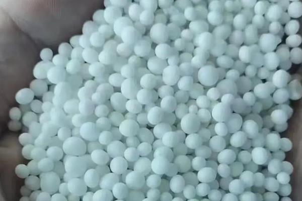 种植丹参用哪种肥料，可用有机肥、硫酸钾复合肥等