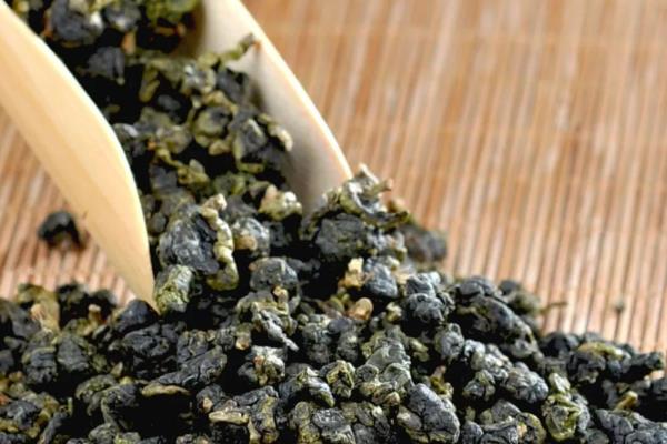 四季春属于哪种茶，是乌龙茶俗称辉仔茶