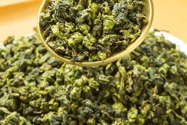 四季春属于哪种茶，是乌龙茶俗称辉仔茶