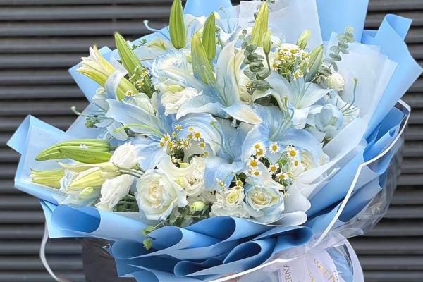 什么花的花语代表我想你，有三色堇、蔷薇等