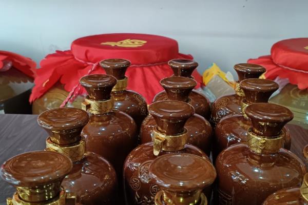 江西省新余市的特产，紫玉杨梅风味独特