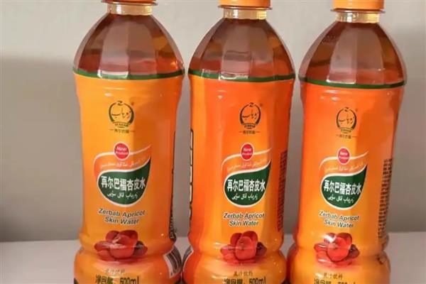 甘肃金塔县的特产，手工黑醋属于调味极品