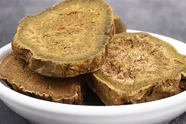 甘肃金塔县的特产，手工黑醋属于调味极品