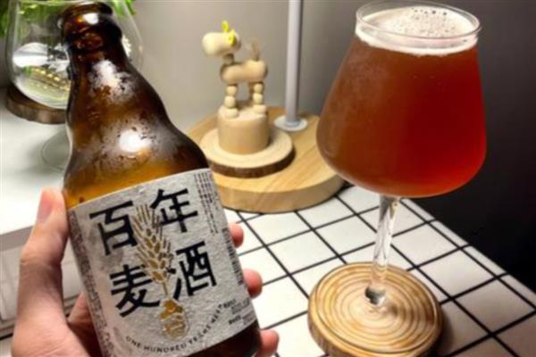 甘肃金塔县的特产，手工黑醋属于调味极品