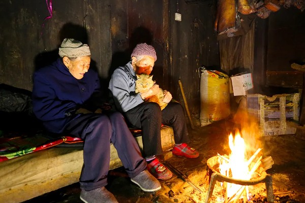 农村养老面临的问题是什么,有留守老人多、缺乏养老机构等