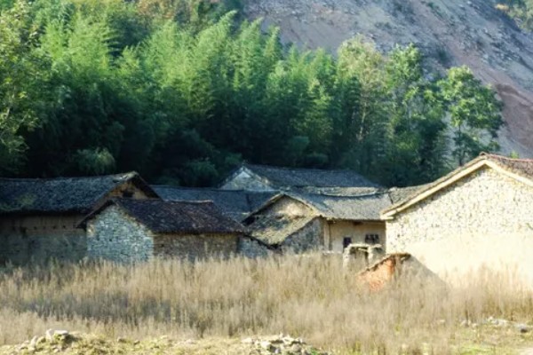 农村养老面临的问题是什么,有留守老人多、缺乏养老机构等