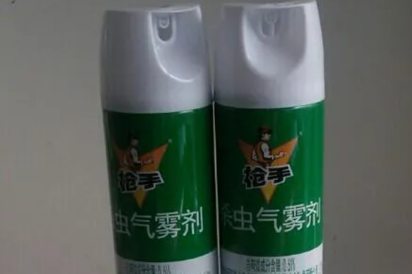 杀虫剂能不能杀死蜘蛛，杀虫喷剂里面的成分会让蜘蛛麻痹或死亡