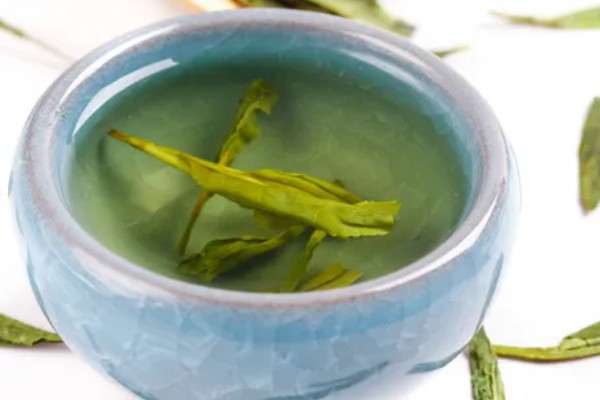 西湖龙井是什么茶，是绿茶