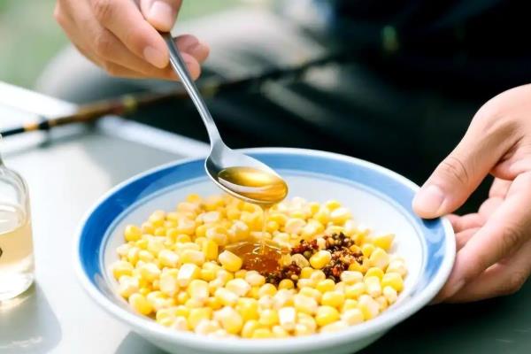 手竿钓翘嘴鱼用什么饵,推荐自然饵料、商品饵料等