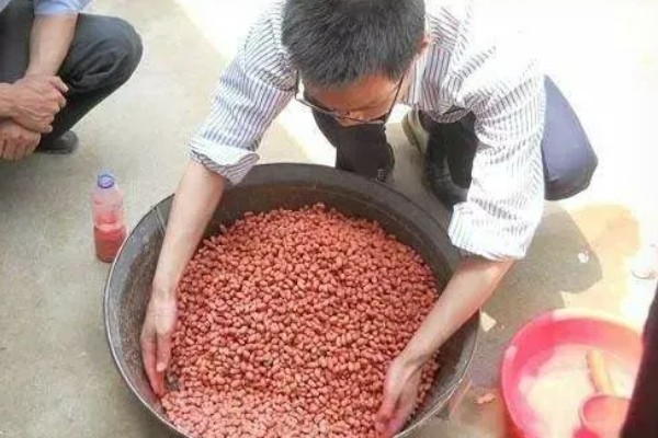 咯菌腈怎么使用,喷雾、灌根都是常用方法