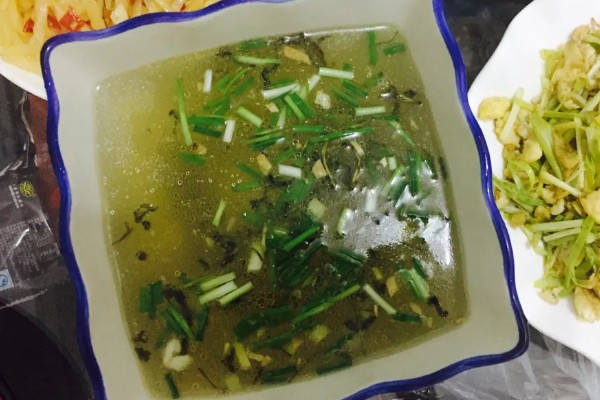 茶油怎么食用,有热炒、凉拌等方式