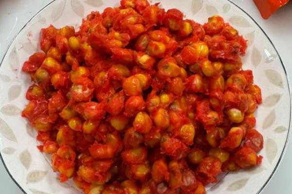 钓鲫鱼用哪种钩，袖钩是首选钩型